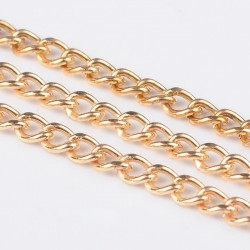 1mètre de chaine or 108A maillon plat 4x3mm