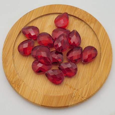 10 perles goutte 13x18mm cristal rouge  facettée