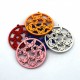 5 pendentifs  bois colorés  rond papaillon 45mm