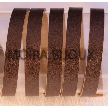1 M cuir plat lisse  vachette chocolat 8mm largeur