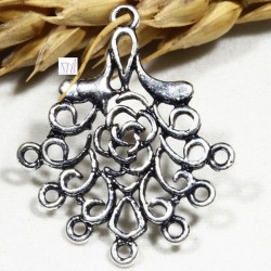 4 breloques chandelier laiton  argenté  multi attache 25x20mm