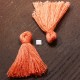 10 pompons breloque coton saumon orange  25x5mm