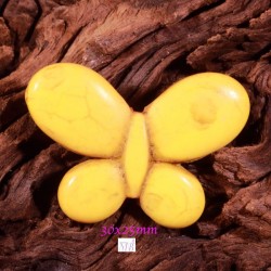 2perles breloque  papillons howlite jaune diamètre 30x25mm