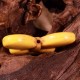 2perles breloque  papillons howlite jaune diamètre 30x25mm