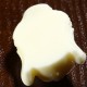 4 Têtes de bouddha crème corail synthétique  percées 20x15mm