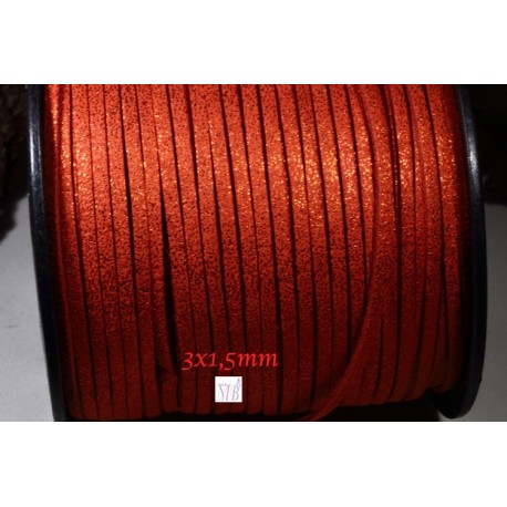 1 mètre  cordon suédine plat rouge aspect satiné brillant  3x1,5m
