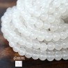 20 perles pierre  jade blanc diametre  5/6mm