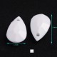 10 breloques gouttes blanche  acrylique facettées 20x12mm
