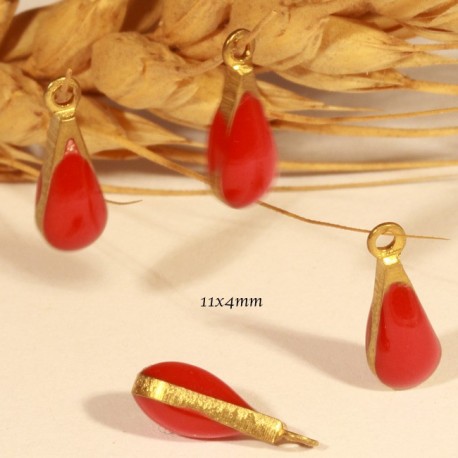 10 sequins  émaillés goutte rouge laiton 11x4mm