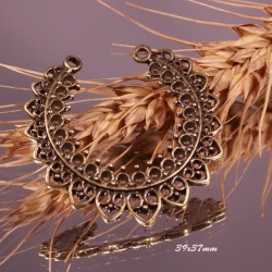 2connecteurs chandeliers bronze esprit ethnique 39x37mm