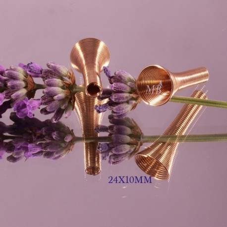 10 cônes coupelle trompette laiton doré 10x24mm