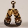 2 breloques émaillés chausson de danse noir et doré 26x16mm