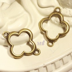 10 connecteurs fleurs trèfles couleur bronze 18x13,5mm