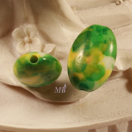 4 perles de jade boulier océaniques teintées vert /jaune /blanc 15x10mm