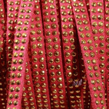 1mètre de cordon suédine framboise  double clouté doré  largeur 6mm