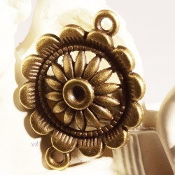 6 connecteurs ronds bronze rosace motif fleur 29x26mm
