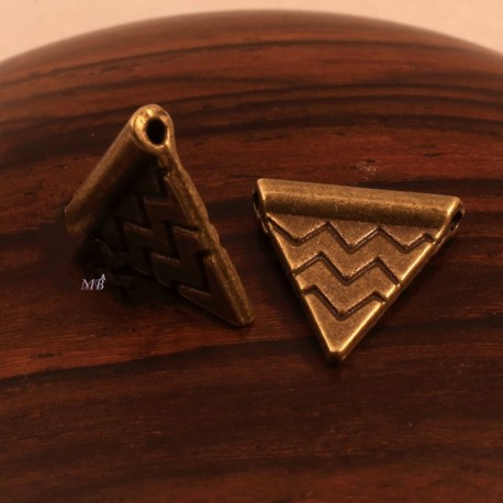 10 perles intercalaires triangulaire ethniques bronze 14mm