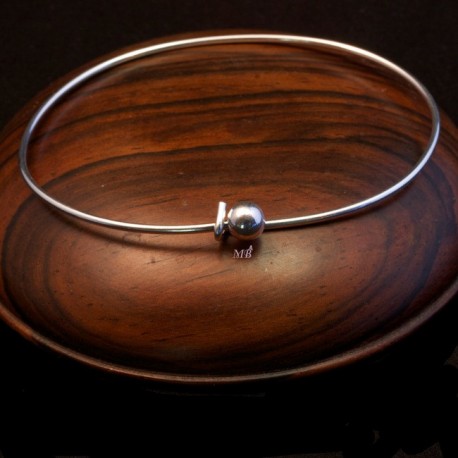 1 bracelet jonc laiton  argenté  dimension 62mm