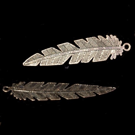 4 estampes feuille effilées métal  argenté 35x10mm