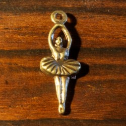 6 breloques danseuse en laiton couleur bronze  19x8mm