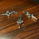 4 breloques danseuse en laiton couleur argenté  19x8mm