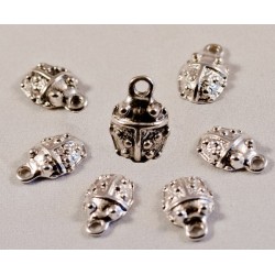 10 breloques coccinelle métal argenté diamètre 14,5x10mm