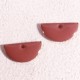 4 sequins demi lune émaillé laiton rose 15x8mm