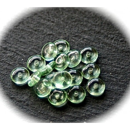 20 perles rondelles en verre tchèque  vert péridot 6mm