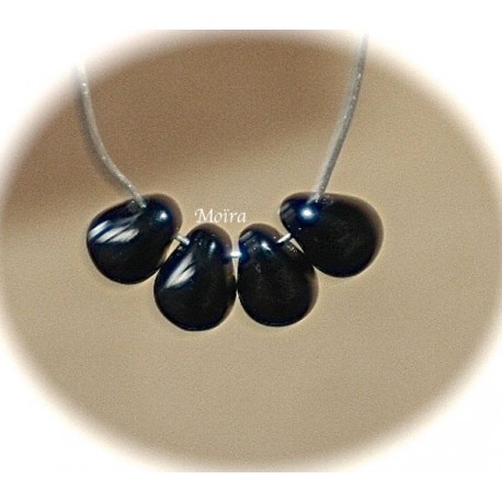 20 perles verre bohème  couleur noir jet 6x4mm
