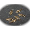 20 breloques feuilles miniatures réversible métal couleur bronze 14x6mm