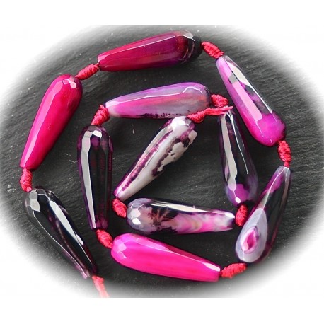 1 agate enrubannée facettée forme goutte fuchsia/blanc /prune  30x10mm