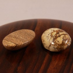 1 cabochon   jaspe paysage ovale  13x18mm