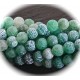 8 perles d'agates craquelées vert des bois  8mm