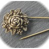 2 supports de broche bronze avec sa rose 57x24mm