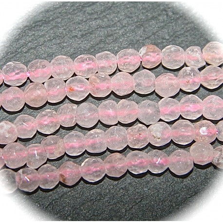 x10 perles de quartz rose facetté 4mm