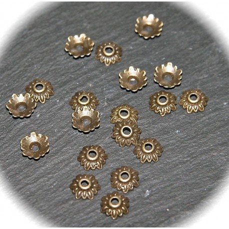 20 coupelles calottes fleurs bronze  8x2,2mm