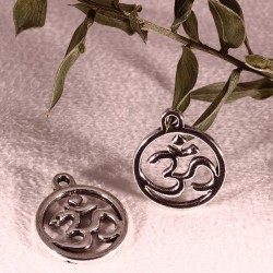 10 breloques médaillons "ohm" argente hindous 21x18mm