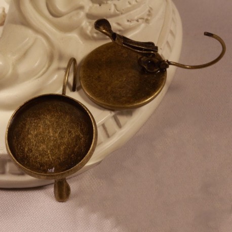6 supports cabochon  boucles d'oreille 20mm  laiton bronze