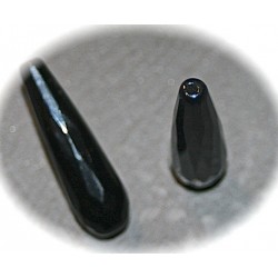 1 perle de jade noir de geai  goutte allongée facettée 30x11mm
