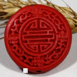 1 perle  sculptée cinabre rouge plat rond 30x10mm