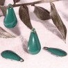 4 sequins goutte emaillées vert base laiton 10x6mm