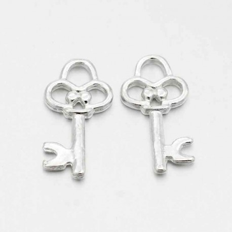 20 breloques clé metal argente plaqué 20x12mm