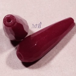 1 jade  goutte facettée couleur rouge bordeaux    longueur 29x11mm