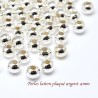 30 Perles laiton plaqué argent clair 4mm