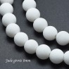 10 perles ronde jade givrée blanche 8mm