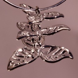 2 Connecteurs laiton plaqué argent 3 pétales fleurs 19x15mm