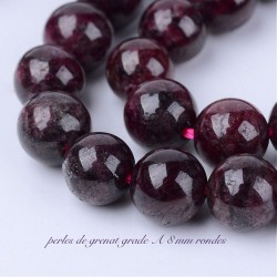 10 perles de  grenat rouge non teint naturelles 8mm