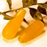 1 goutte  de jade couleur jaune  facetté 29x11mm