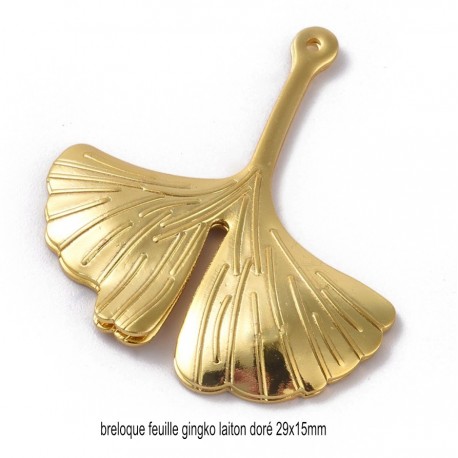 4 breloques feuilles gingko laiton doré  29x15mm