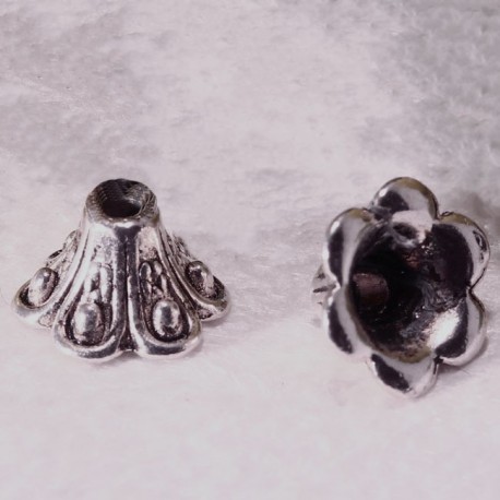 10 calottes chapeau fleur metal argenté 9x5mm